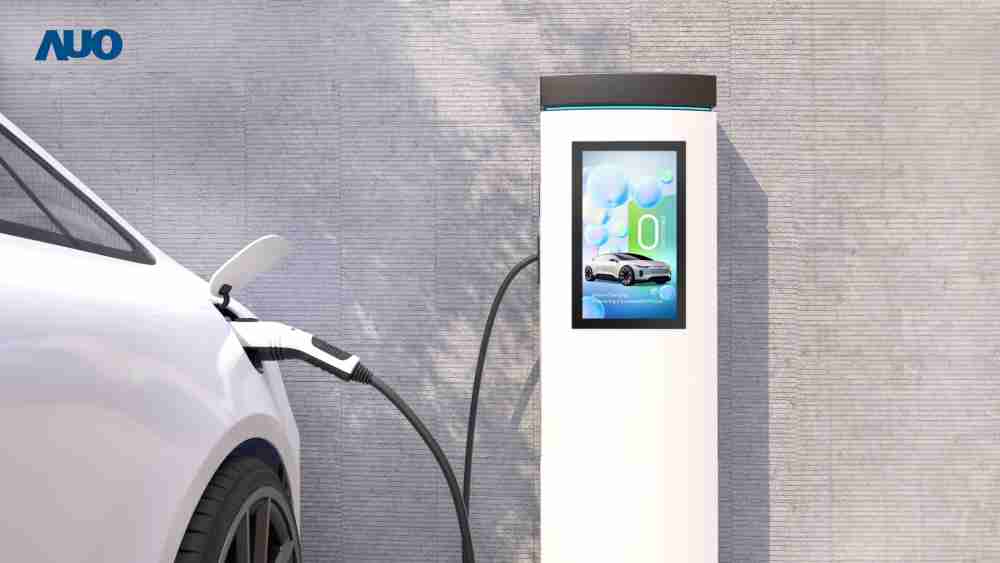 友達〝EVSE車用充電樁解決方案〞專為電動汽車充電樁設計，，，，具有高亮度、、、克服戶外艱難環境的耐溫、、、耐紫外線等特性，，，，並搭載散熱性及擴充性強的高效能工業電腦，，，，可實現人機互動訴求，，如資訊顯示、、、、支付等應用